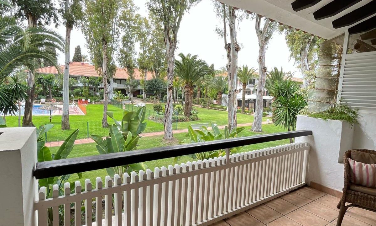 4e36dfb0-8a2e-4767-bec8-918d6b472dd5