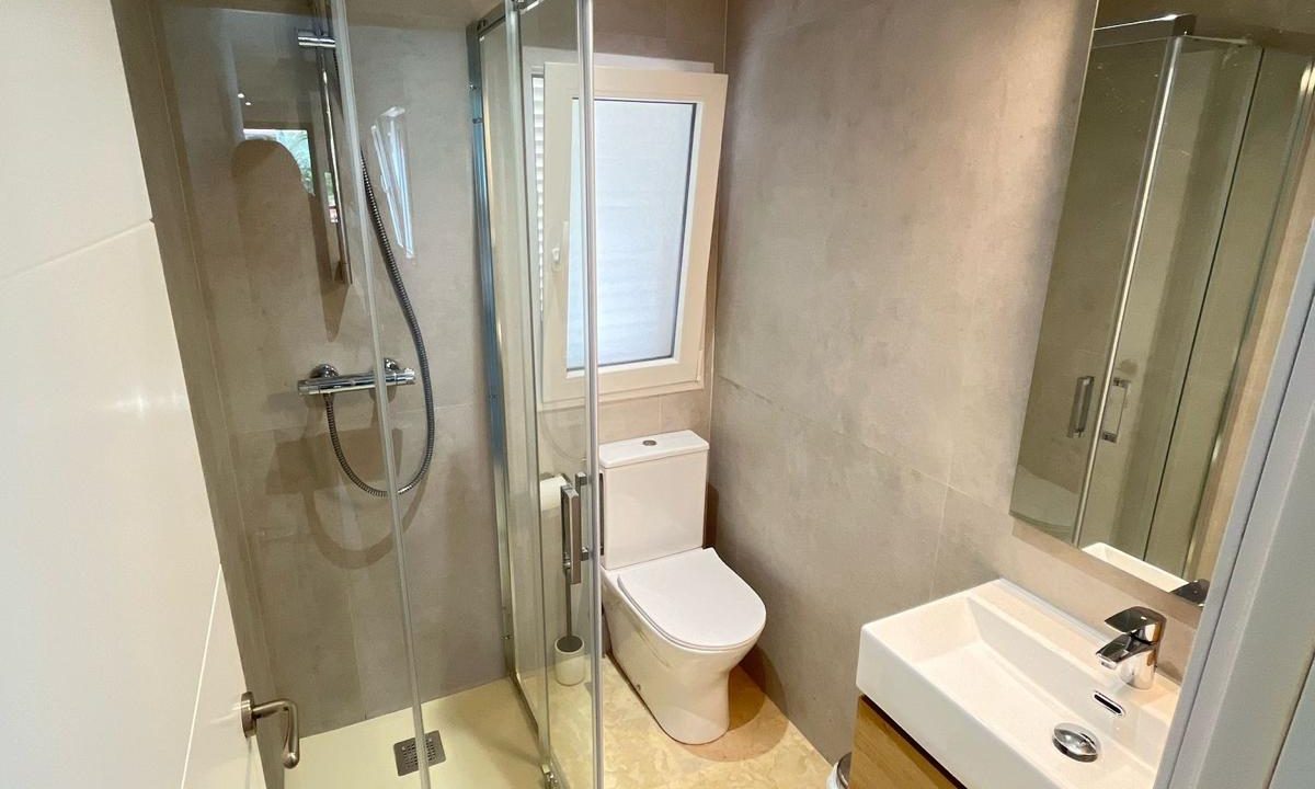 d1cf3efa-d140-437d-a3ed-8d14b3c1be85 (1)