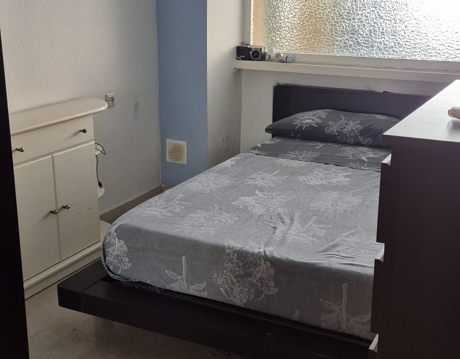 f1fd4c2c-868e-4a79-93c8-bdaf73b0d26d